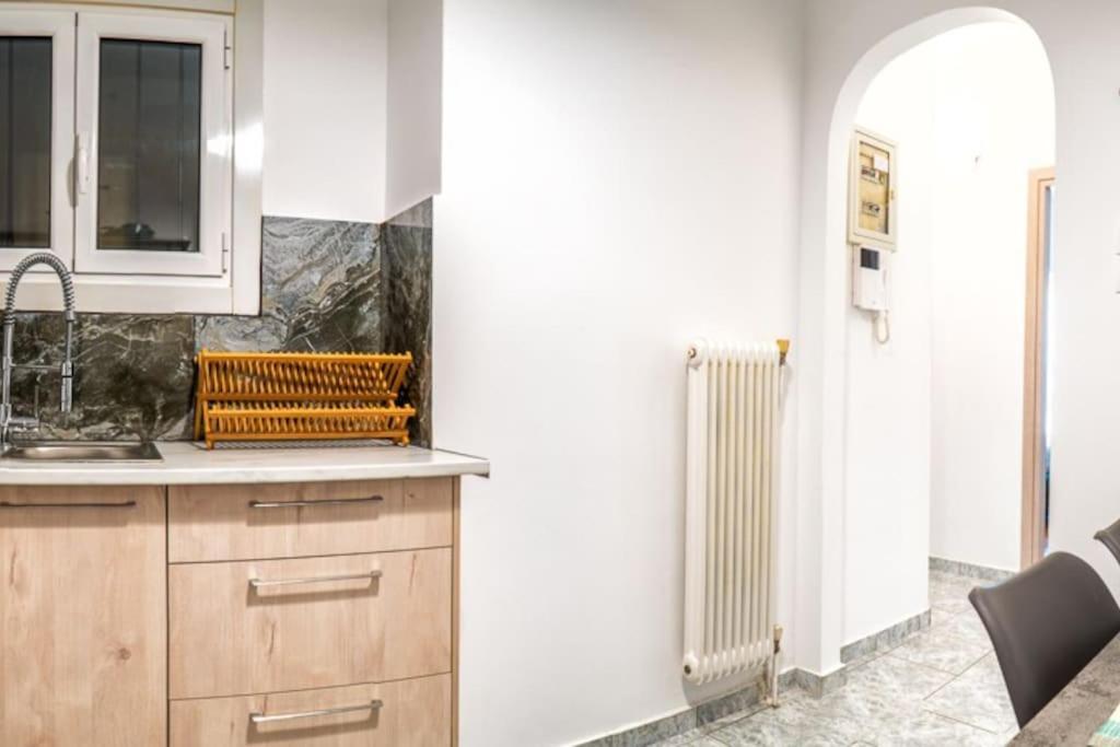Apartamento 4 Family And Friends - Acropolis View Atenas Exterior foto