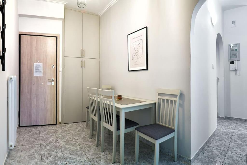 Apartamento 4 Family And Friends - Acropolis View Atenas Exterior foto